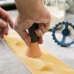 Afbeeldingen van LEO Kleine raviolistempel plastic handvat 11,5 cm