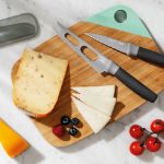 Afbeeldingen van LEO Snijplank en messenset